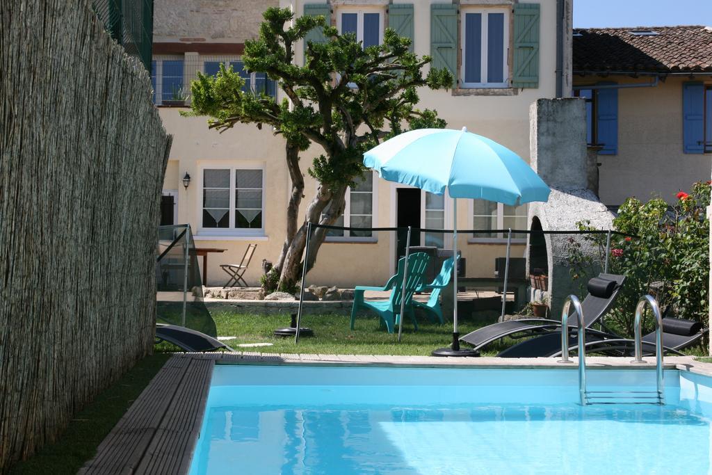 Un Coin De Paradis Cologne Zewnętrze zdjęcie